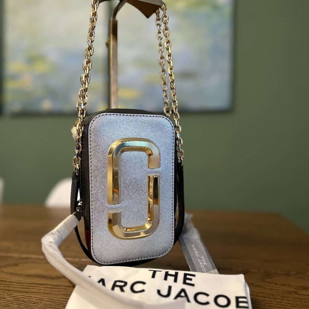 NWT! New Marc Jacobs Hot Shot Crossbody Leather Bag -Silver multi
